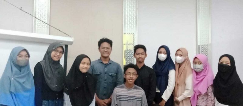 HMPS Tasawuf Dan Psikoterapi UIN Raden Mas Said Surakarta Gelar Pelatihan Desain Grafis